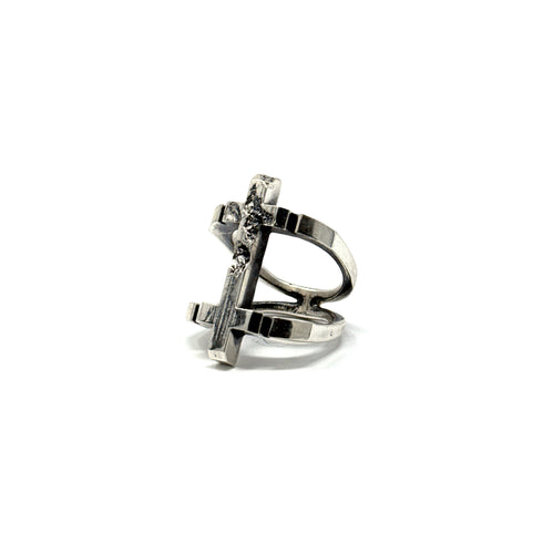 Totem Ring