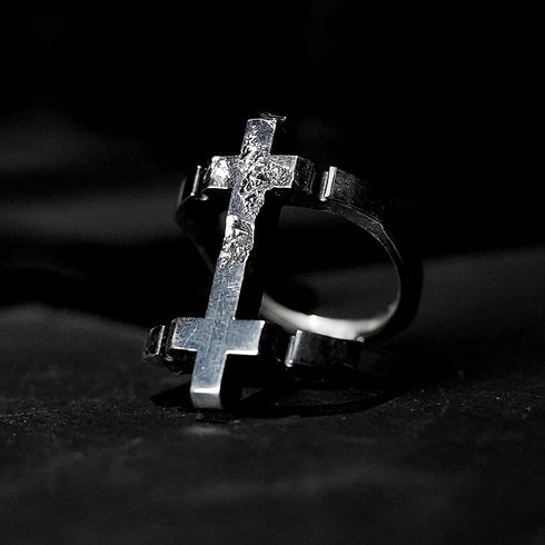 Totem Ring