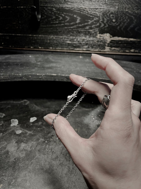 Mini skull hook bracelet