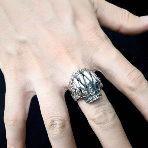 Monster Teeth Skull Ring