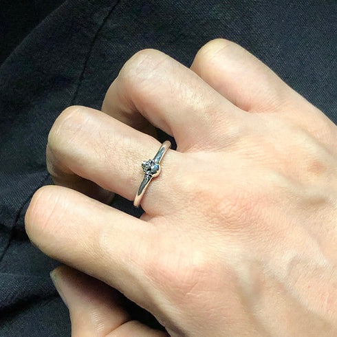 Mini Skull Round Ring